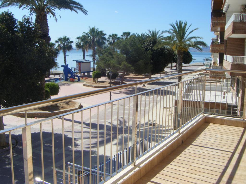 Apartamentos Espejo Los Alcázares Buitenkant foto